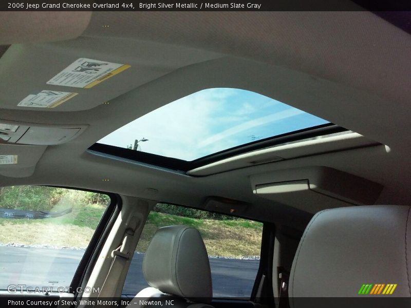 Bright Silver Metallic / Medium Slate Gray 2006 Jeep Grand Cherokee Overland 4x4