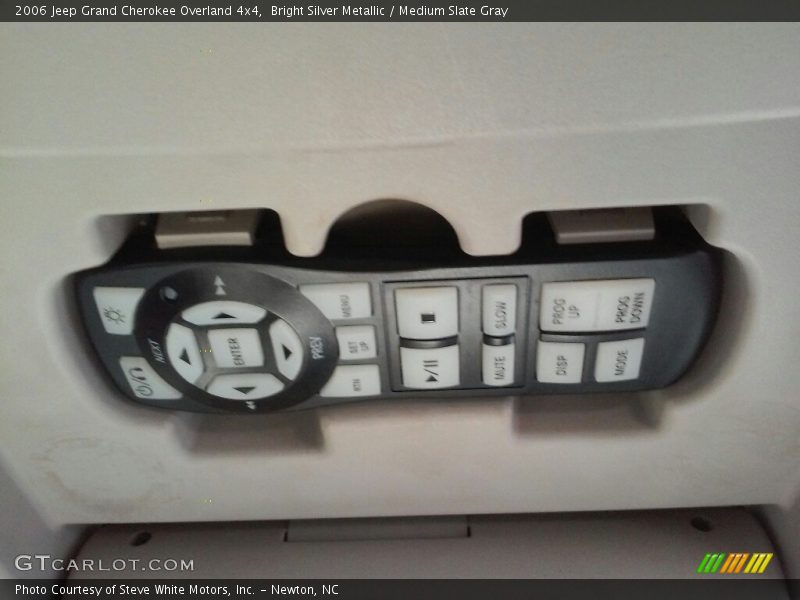 Bright Silver Metallic / Medium Slate Gray 2006 Jeep Grand Cherokee Overland 4x4