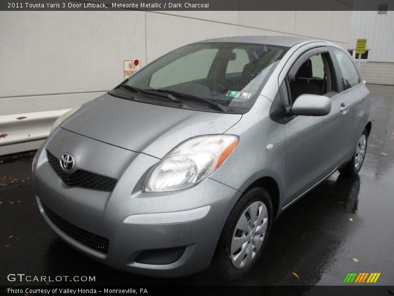 Meteorite Metallic / Dark Charcoal 2011 Toyota Yaris 3 Door Liftback