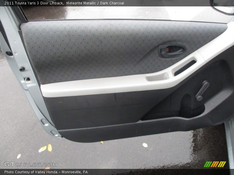 Meteorite Metallic / Dark Charcoal 2011 Toyota Yaris 3 Door Liftback