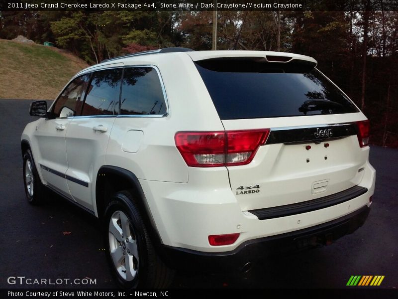 Stone White / Dark Graystone/Medium Graystone 2011 Jeep Grand Cherokee Laredo X Package 4x4