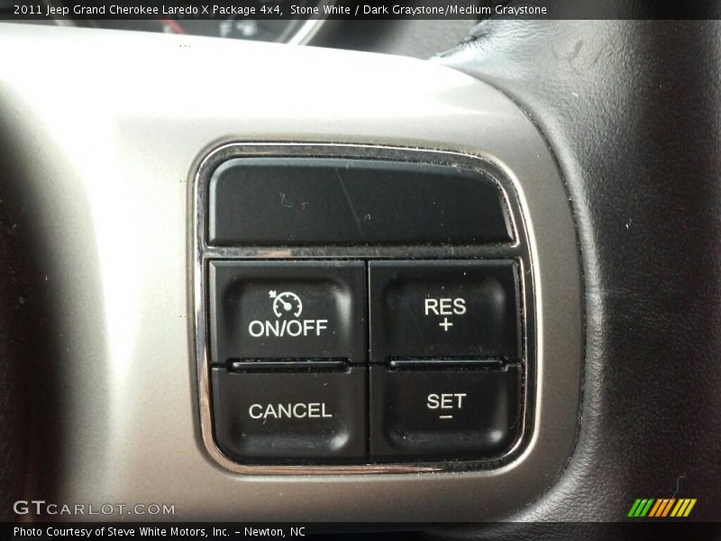 Stone White / Dark Graystone/Medium Graystone 2011 Jeep Grand Cherokee Laredo X Package 4x4