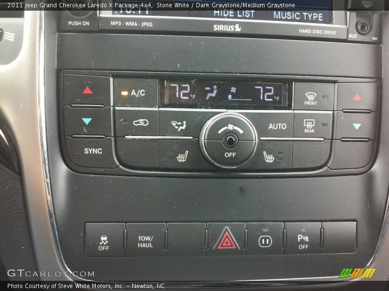 Stone White / Dark Graystone/Medium Graystone 2011 Jeep Grand Cherokee Laredo X Package 4x4