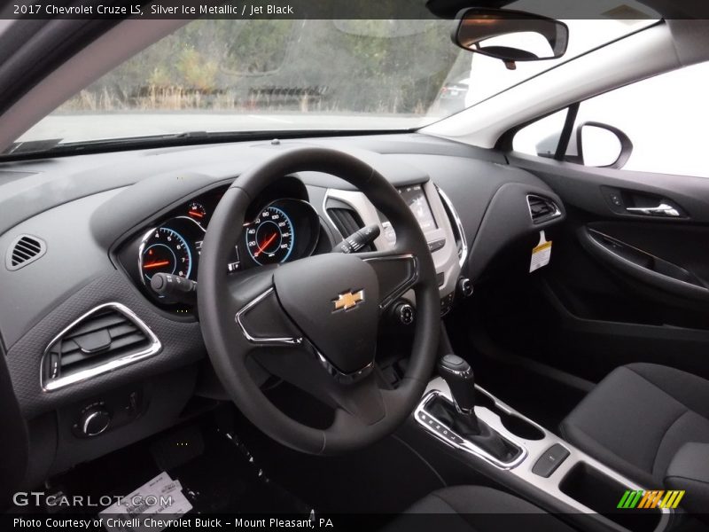 Silver Ice Metallic / Jet Black 2017 Chevrolet Cruze LS