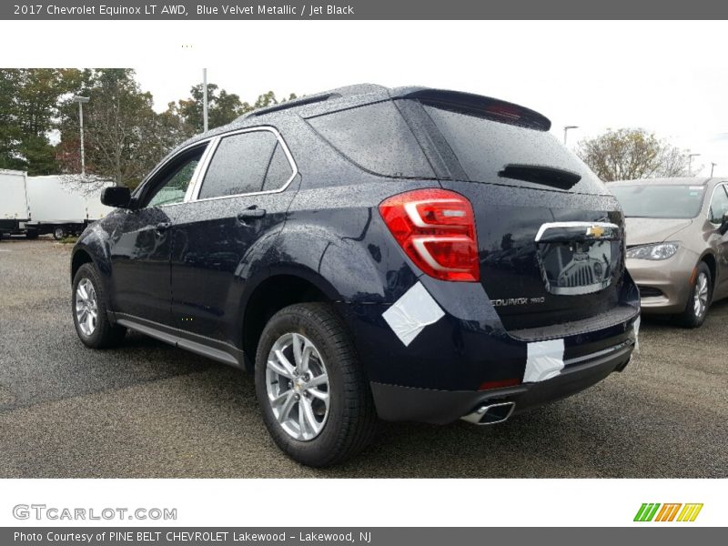 Blue Velvet Metallic / Jet Black 2017 Chevrolet Equinox LT AWD