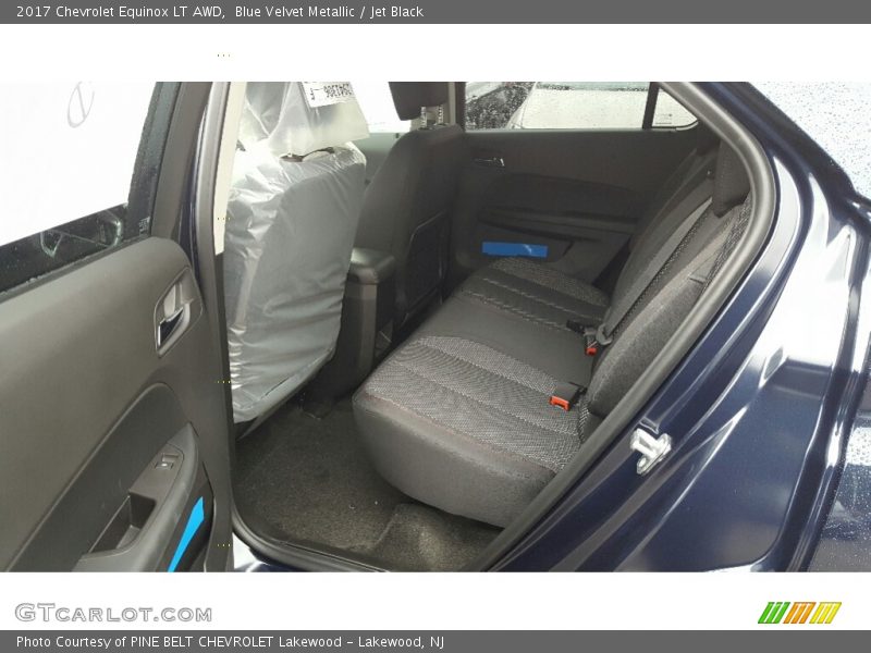 Blue Velvet Metallic / Jet Black 2017 Chevrolet Equinox LT AWD