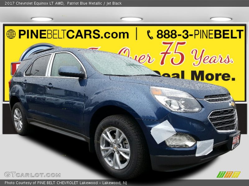 Patriot Blue Metallic / Jet Black 2017 Chevrolet Equinox LT AWD
