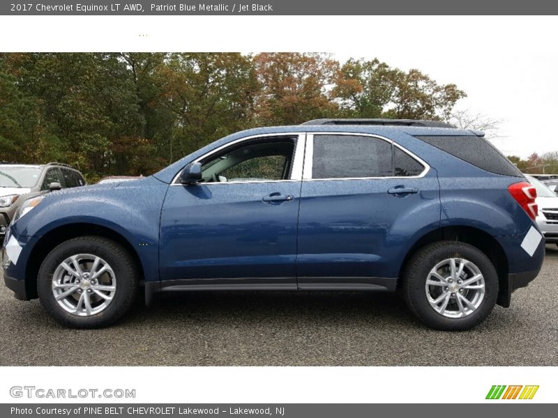 Patriot Blue Metallic / Jet Black 2017 Chevrolet Equinox LT AWD