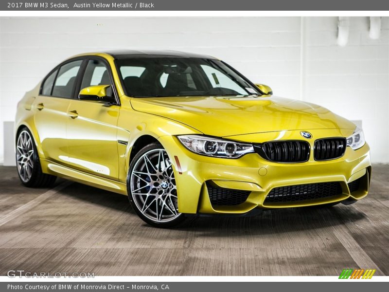 Front 3/4 View of 2017 M3 Sedan