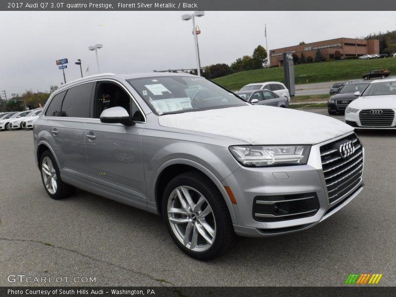 Front 3/4 View of 2017 Q7 3.0T quattro Prestige