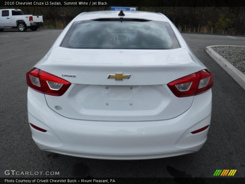 Summit White / Jet Black 2016 Chevrolet Cruze LS Sedan