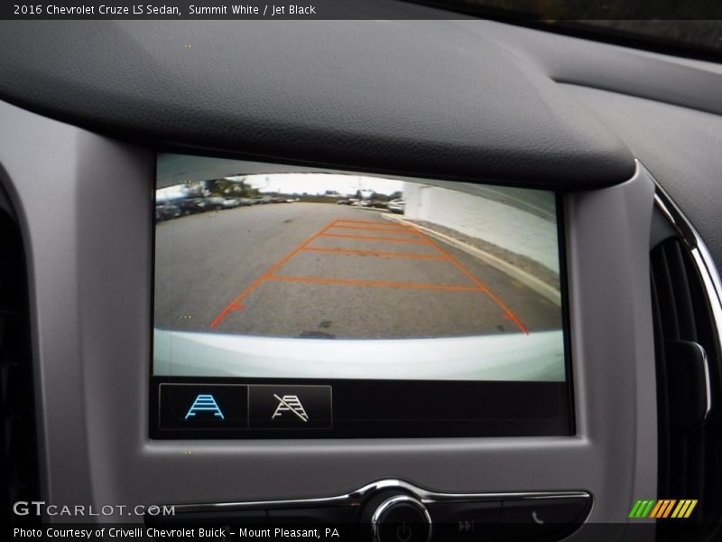 Summit White / Jet Black 2016 Chevrolet Cruze LS Sedan