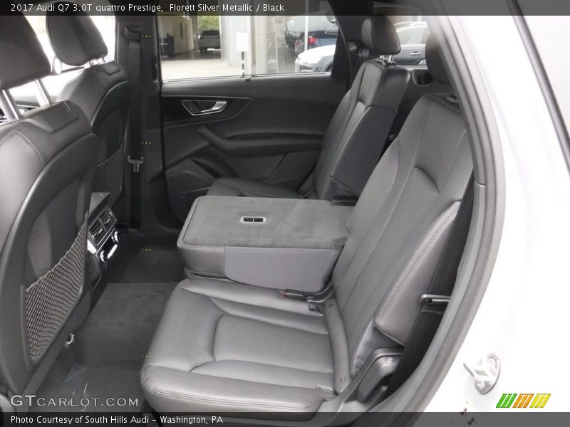 Rear Seat of 2017 Q7 3.0T quattro Prestige