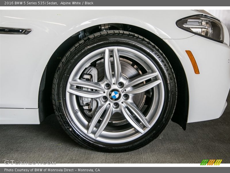 Alpine White / Black 2016 BMW 5 Series 535i Sedan