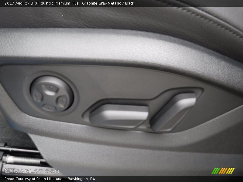 Graphite Gray Metallic / Black 2017 Audi Q7 3.0T quattro Premium Plus