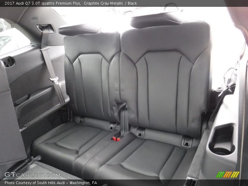 Graphite Gray Metallic / Black 2017 Audi Q7 3.0T quattro Premium Plus