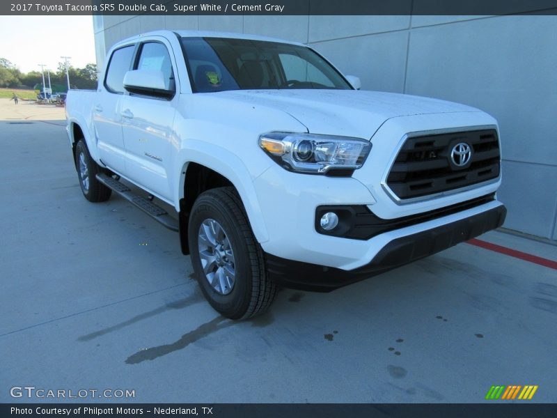 Super White / Cement Gray 2017 Toyota Tacoma SR5 Double Cab