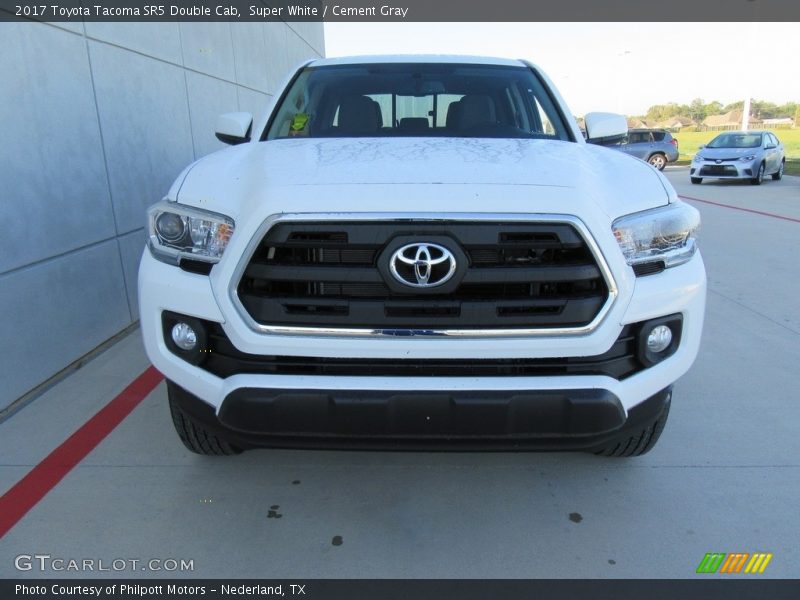 Super White / Cement Gray 2017 Toyota Tacoma SR5 Double Cab