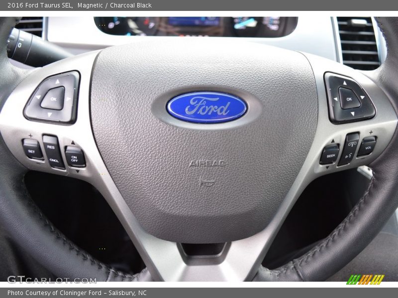 Magnetic / Charcoal Black 2016 Ford Taurus SEL
