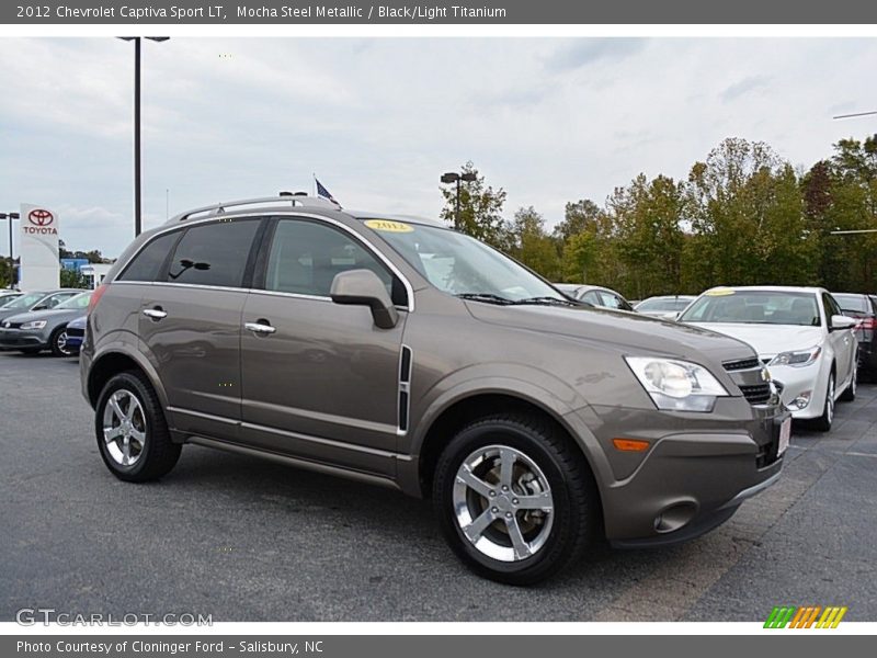 Front 3/4 View of 2012 Captiva Sport LT
