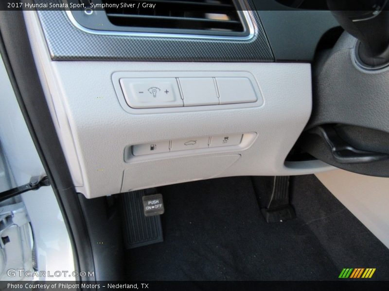 Controls of 2017 Sonata Sport