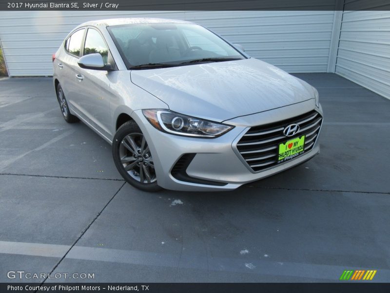 Silver / Gray 2017 Hyundai Elantra SE