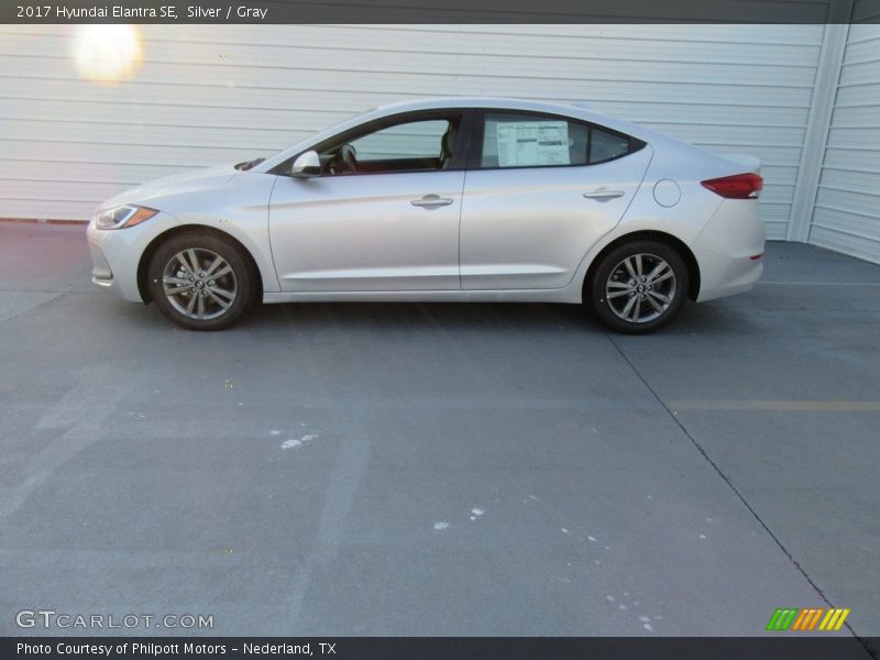 Silver / Gray 2017 Hyundai Elantra SE