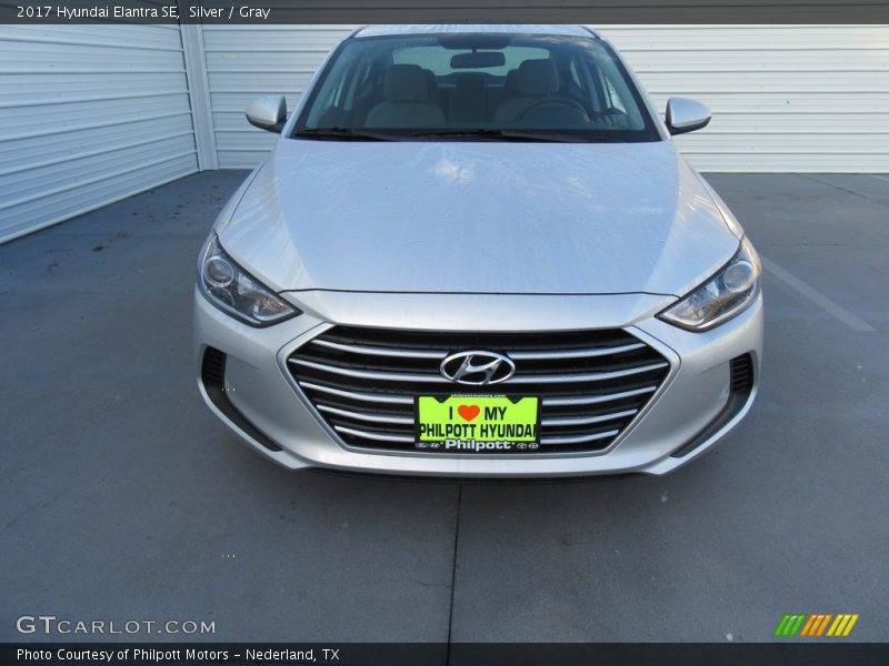 Silver / Gray 2017 Hyundai Elantra SE