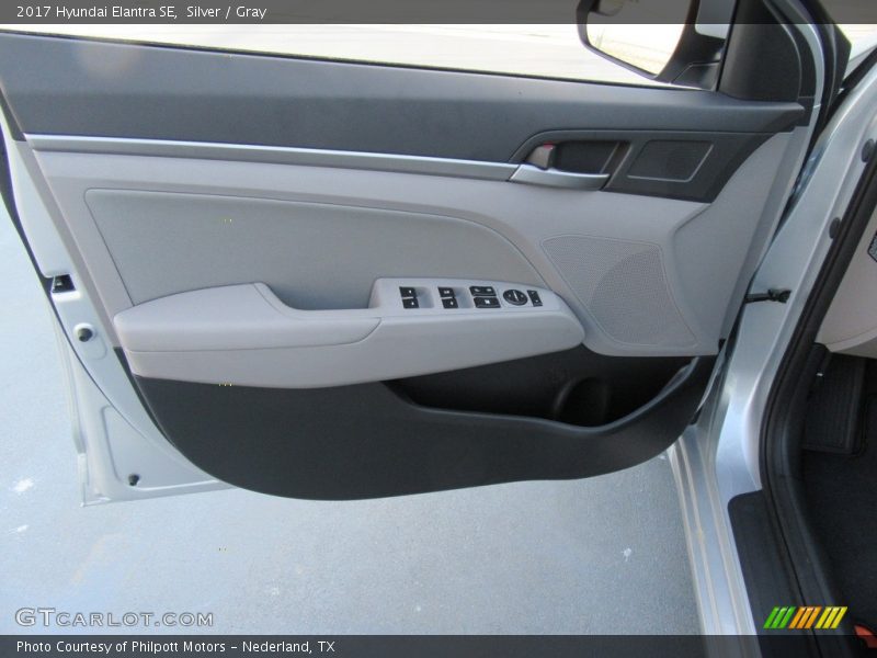 Silver / Gray 2017 Hyundai Elantra SE