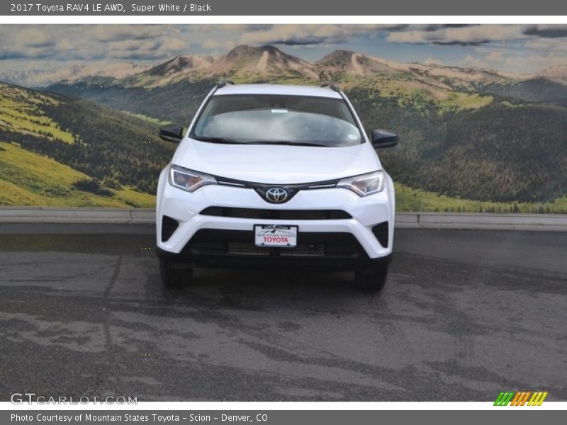Super White / Black 2017 Toyota RAV4 LE AWD