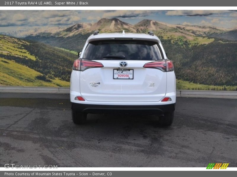 Super White / Black 2017 Toyota RAV4 LE AWD