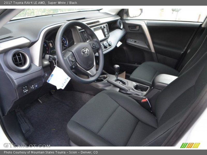 Super White / Black 2017 Toyota RAV4 LE AWD