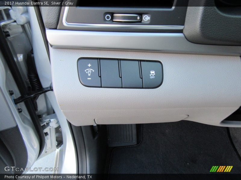 Silver / Gray 2017 Hyundai Elantra SE