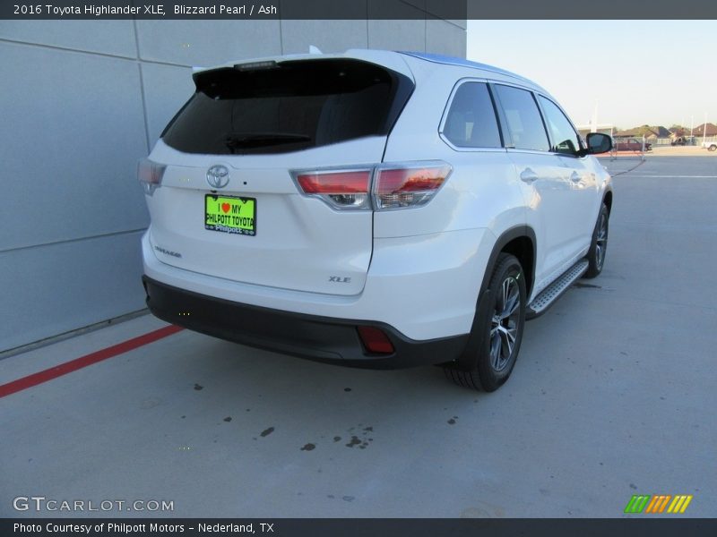 Blizzard Pearl / Ash 2016 Toyota Highlander XLE