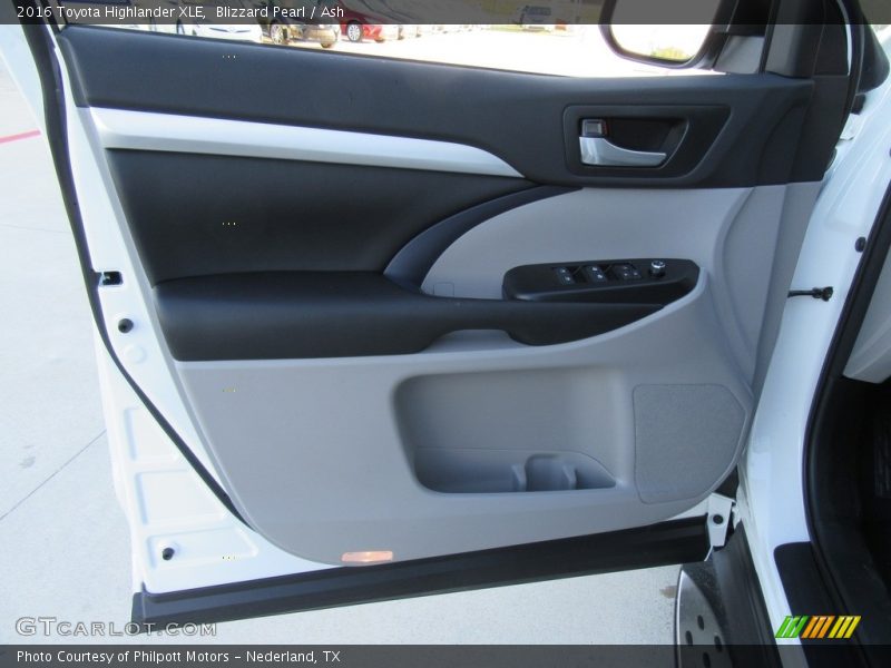 Blizzard Pearl / Ash 2016 Toyota Highlander XLE