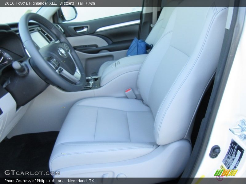 Blizzard Pearl / Ash 2016 Toyota Highlander XLE