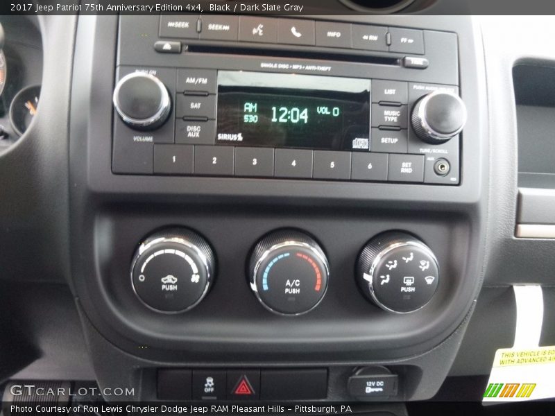 Black / Dark Slate Gray 2017 Jeep Patriot 75th Anniversary Edition 4x4
