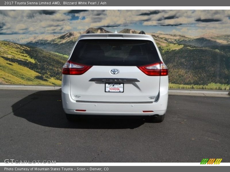 Blizzard White Pearl / Ash 2017 Toyota Sienna Limited AWD