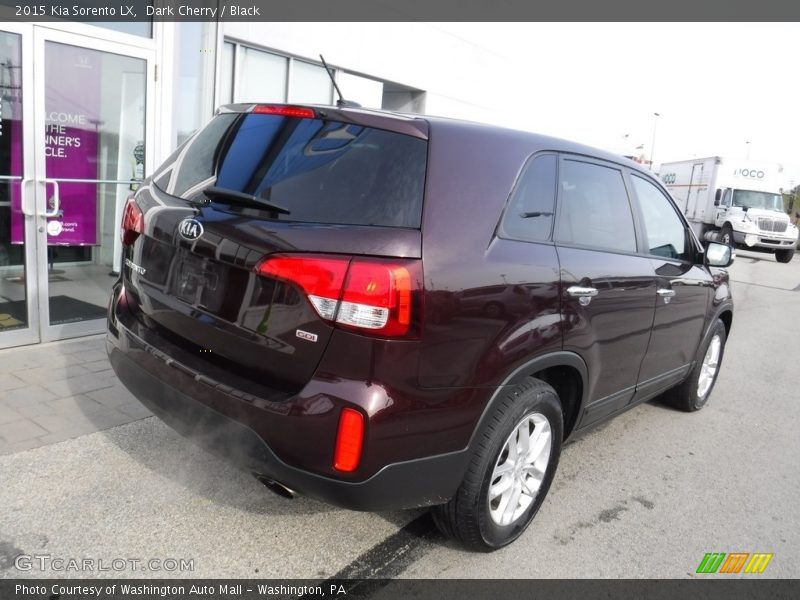 Dark Cherry / Black 2015 Kia Sorento LX
