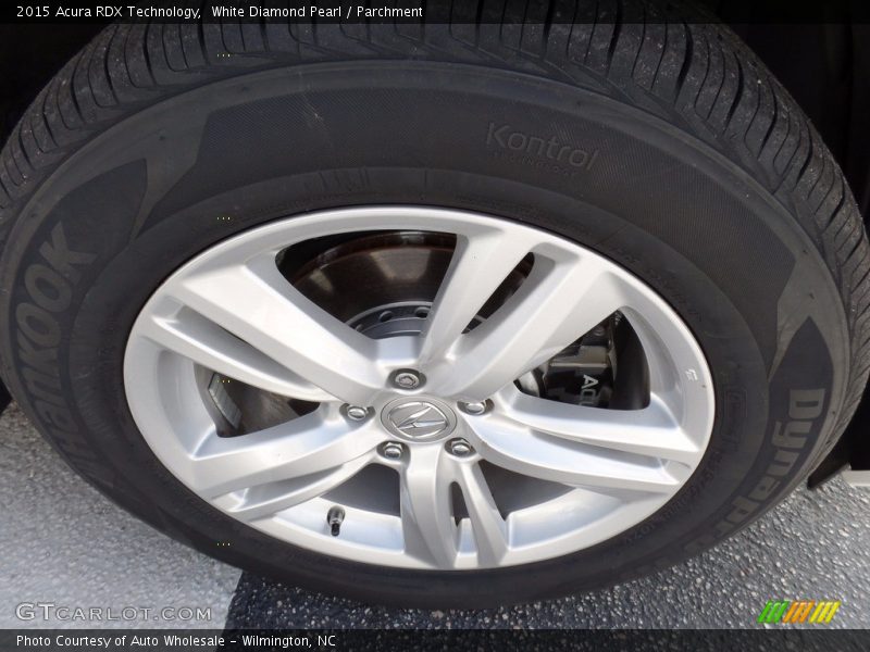 White Diamond Pearl / Parchment 2015 Acura RDX Technology
