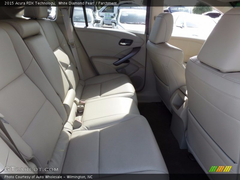 White Diamond Pearl / Parchment 2015 Acura RDX Technology