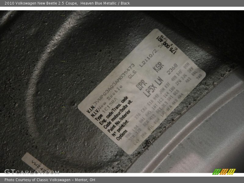 Heaven Blue Metallic / Black 2010 Volkswagen New Beetle 2.5 Coupe