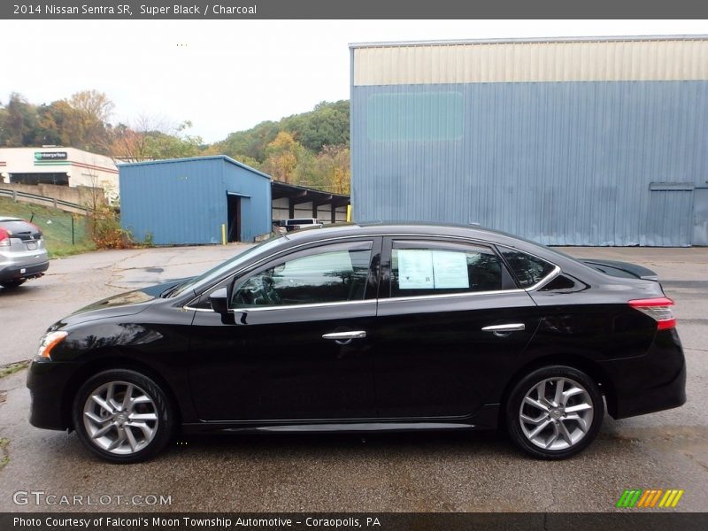 Super Black / Charcoal 2014 Nissan Sentra SR