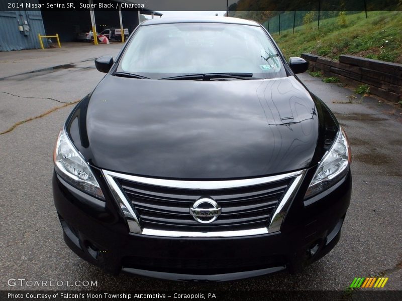 Super Black / Charcoal 2014 Nissan Sentra SR