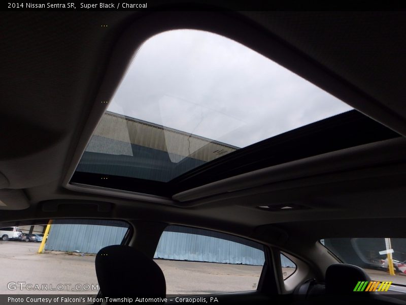 Super Black / Charcoal 2014 Nissan Sentra SR