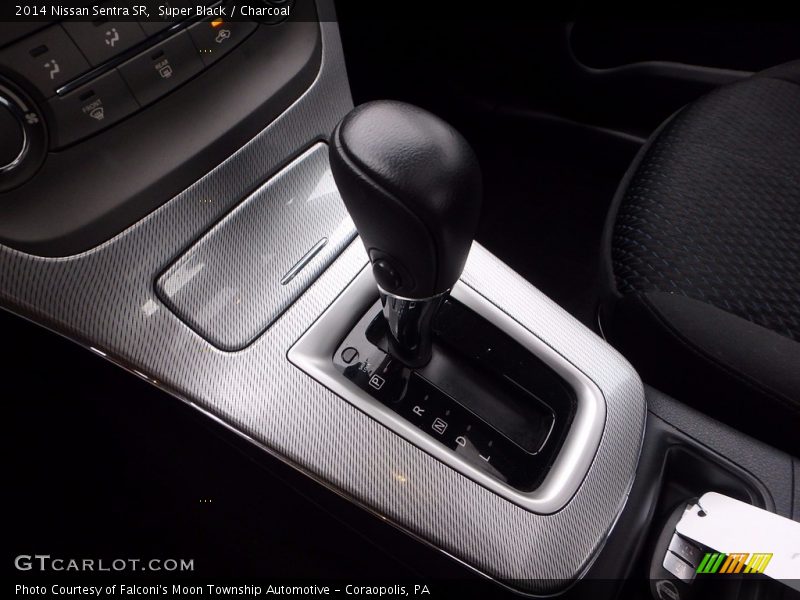 Super Black / Charcoal 2014 Nissan Sentra SR