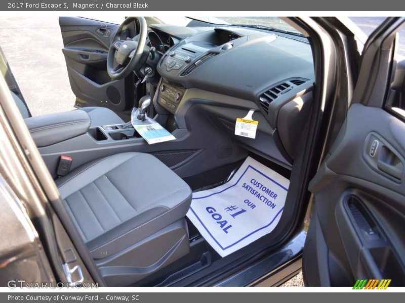 Magnetic / Charcoal Black 2017 Ford Escape S