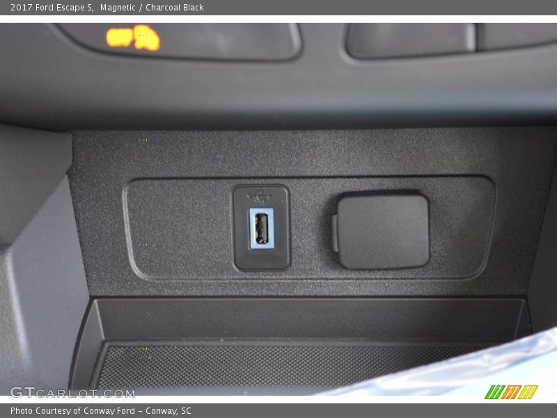 Magnetic / Charcoal Black 2017 Ford Escape S