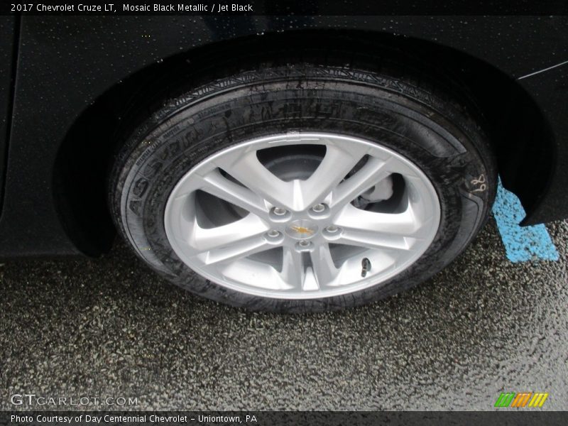Mosaic Black Metallic / Jet Black 2017 Chevrolet Cruze LT