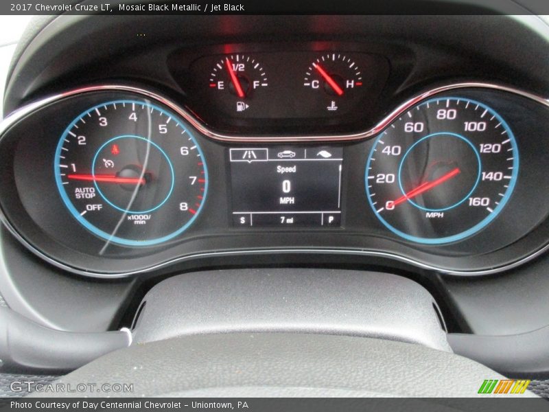 Mosaic Black Metallic / Jet Black 2017 Chevrolet Cruze LT